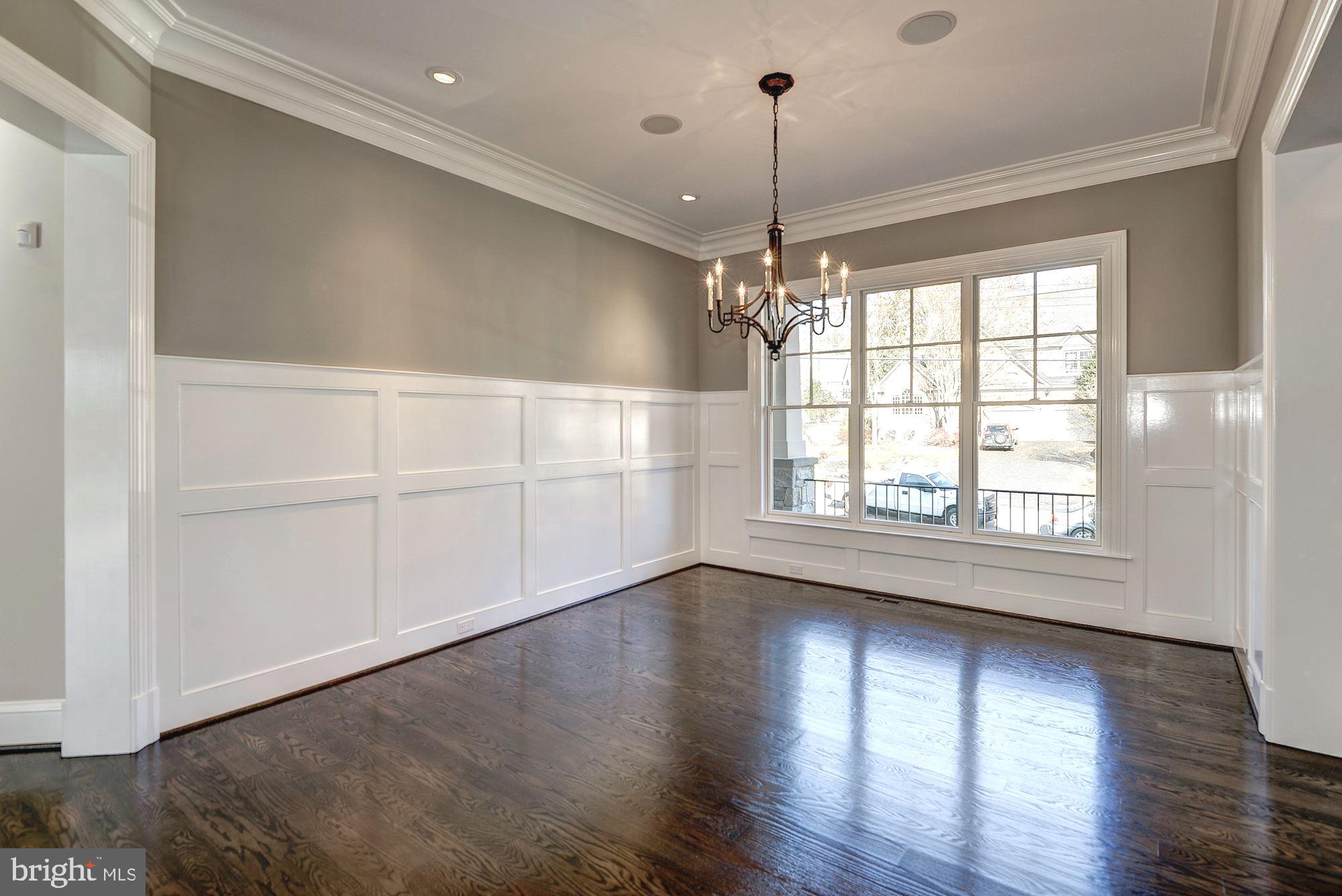 7205 Elizabeth Drive McLean, VA 22101 - Photo 12 of 39 Dining Room