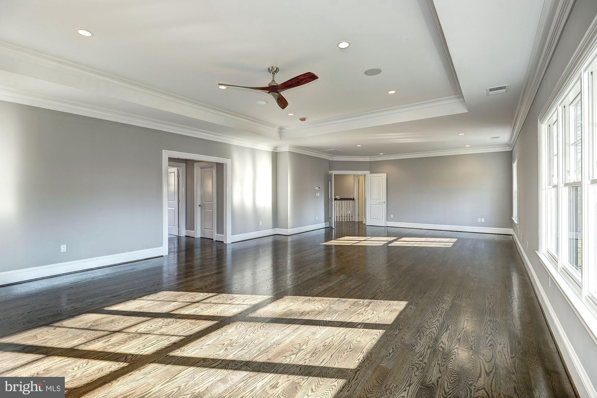 7205 Elizabeth Drive McLean, VA 22101 - Photo 17 of 39 Primary Bedroom