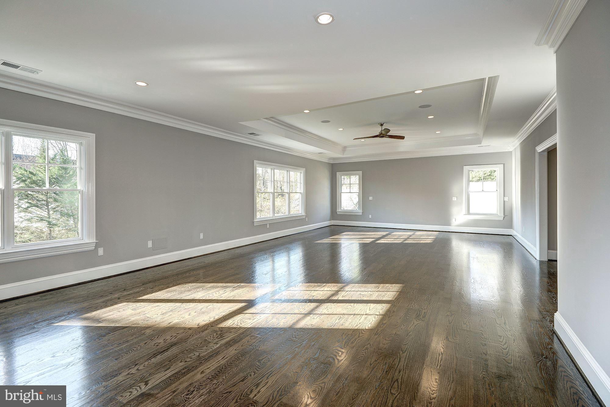 7205 Elizabeth Drive McLean, VA 22101 - Photo 18 of 39 Primary Bedroom
