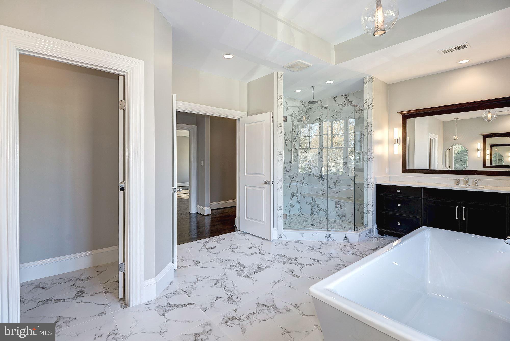 7205 Elizabeth Drive McLean, VA 22101 - Photo 22 of 39 Separate Water Closet