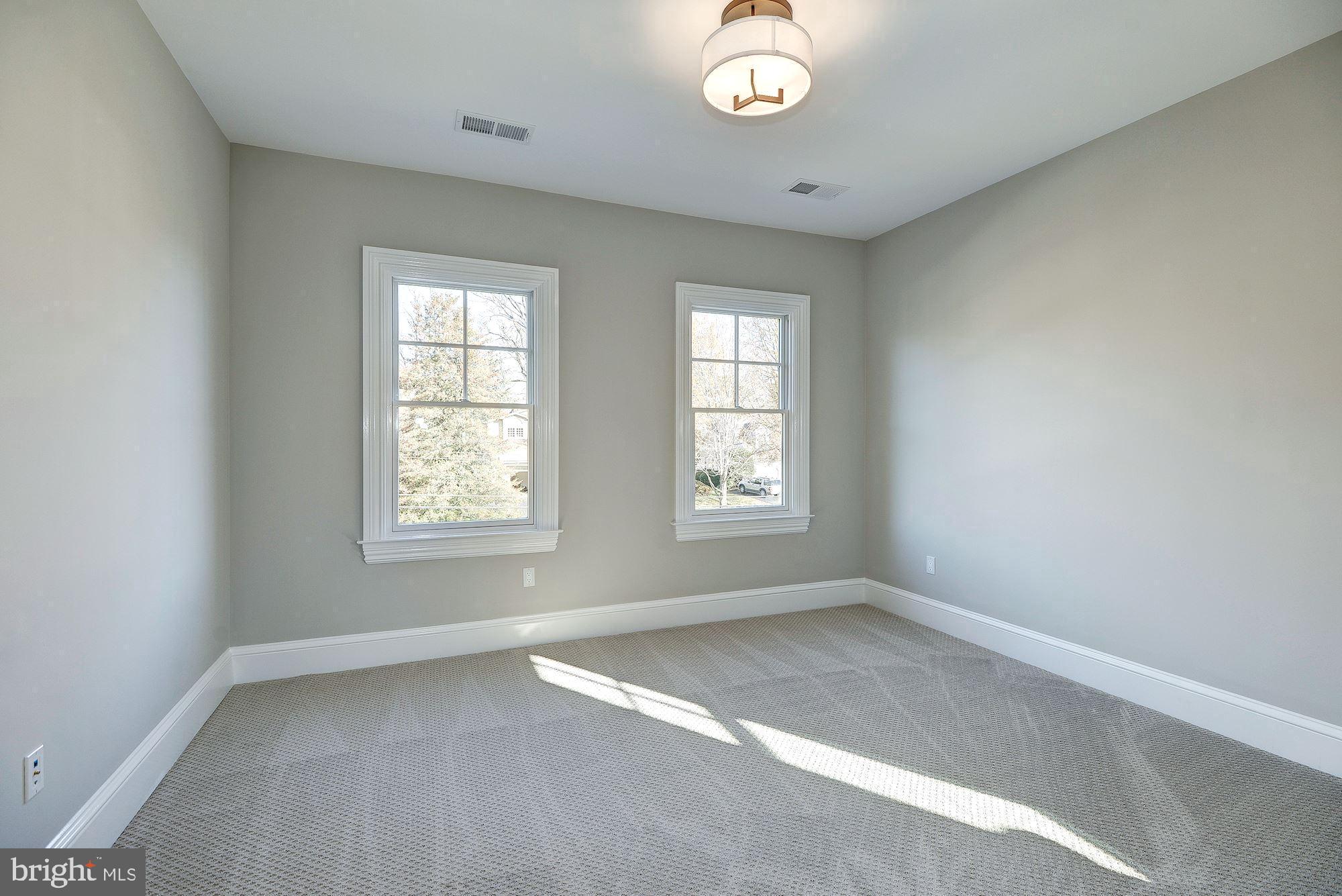 7205 Elizabeth Drive McLean, VA 22101 - Photo 26 of 39 Secondary Bedroom