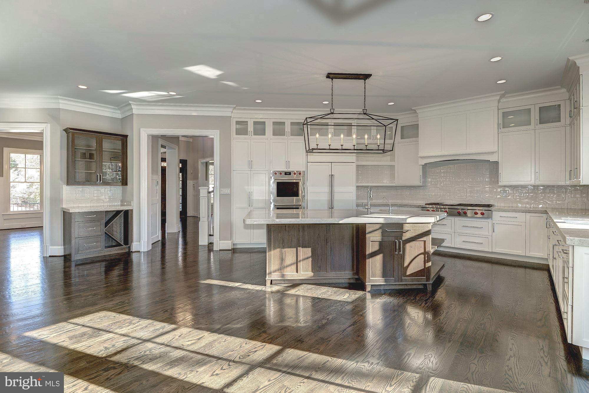 7205 Elizabeth Drive McLean, VA 22101 - Photo 4 of 39 Stunning Double Thick Taj Mahal Quartzite