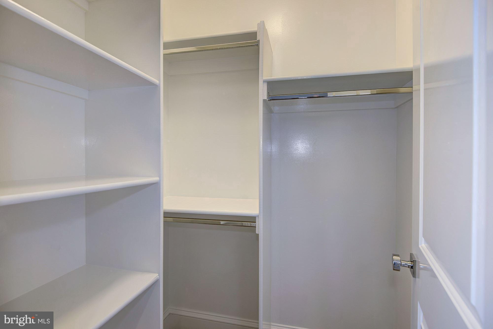 7205 Elizabeth Drive McLean, VA 22101 - Photo 37 of 39