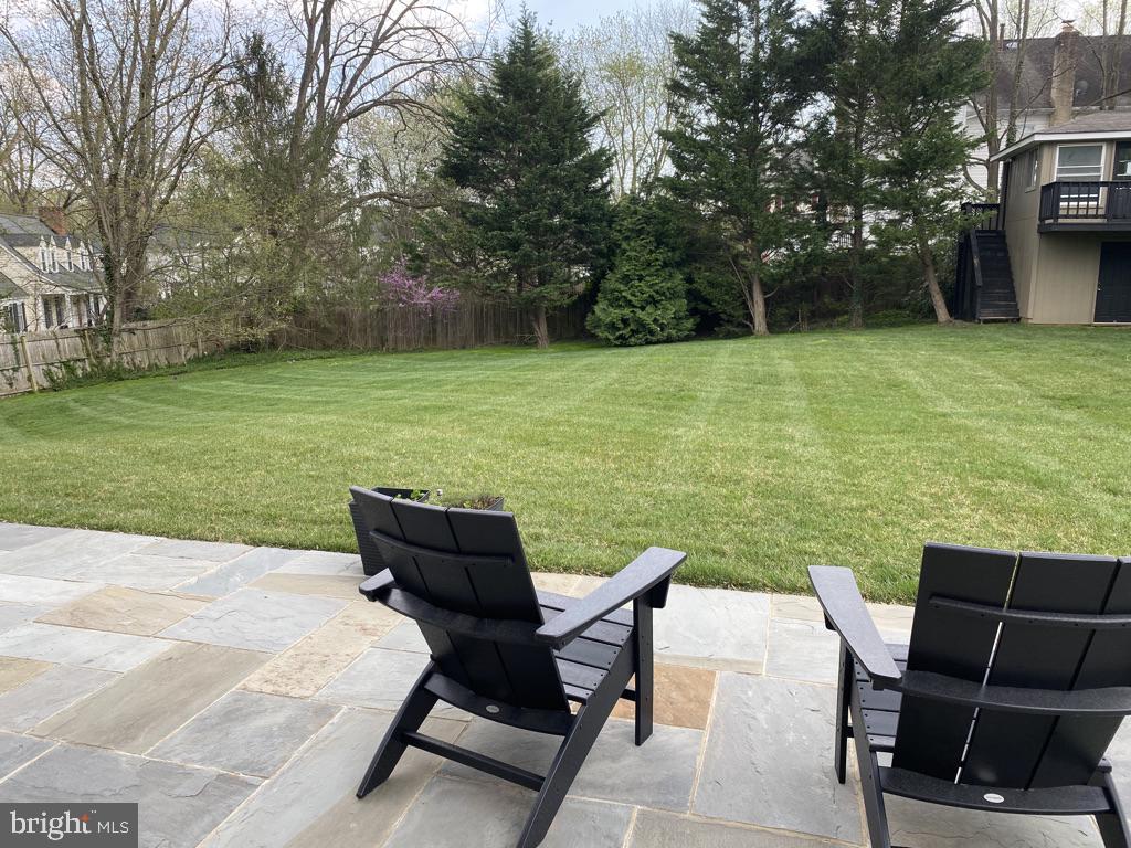 7205 Elizabeth Drive McLean, VA 22101 - Photo 39 of 39 Expansive Backyard
