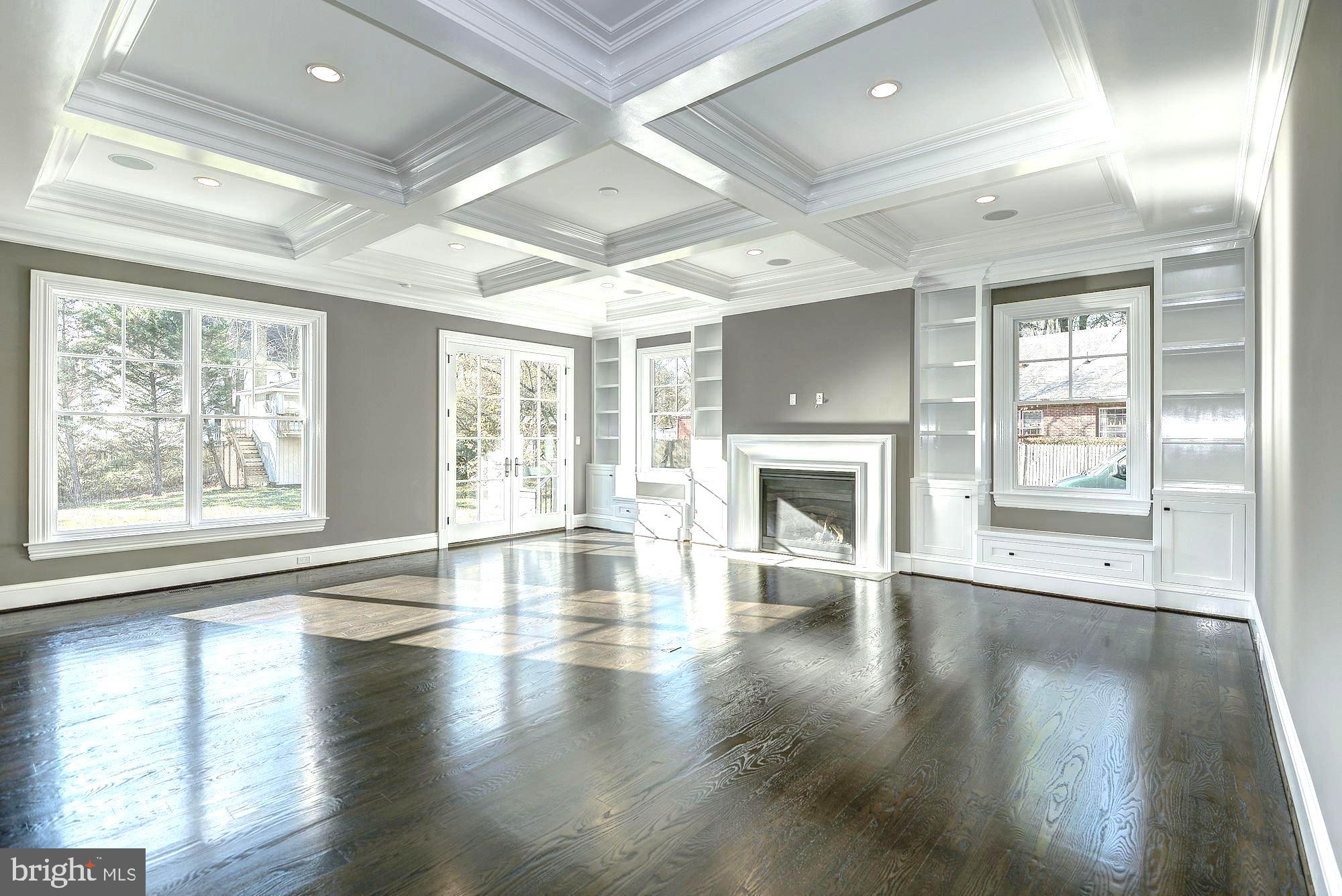7205 Elizabeth Drive McLean, VA 22101 - Photo 7 of 39 Incredible Attention to Detail Quality built-ins