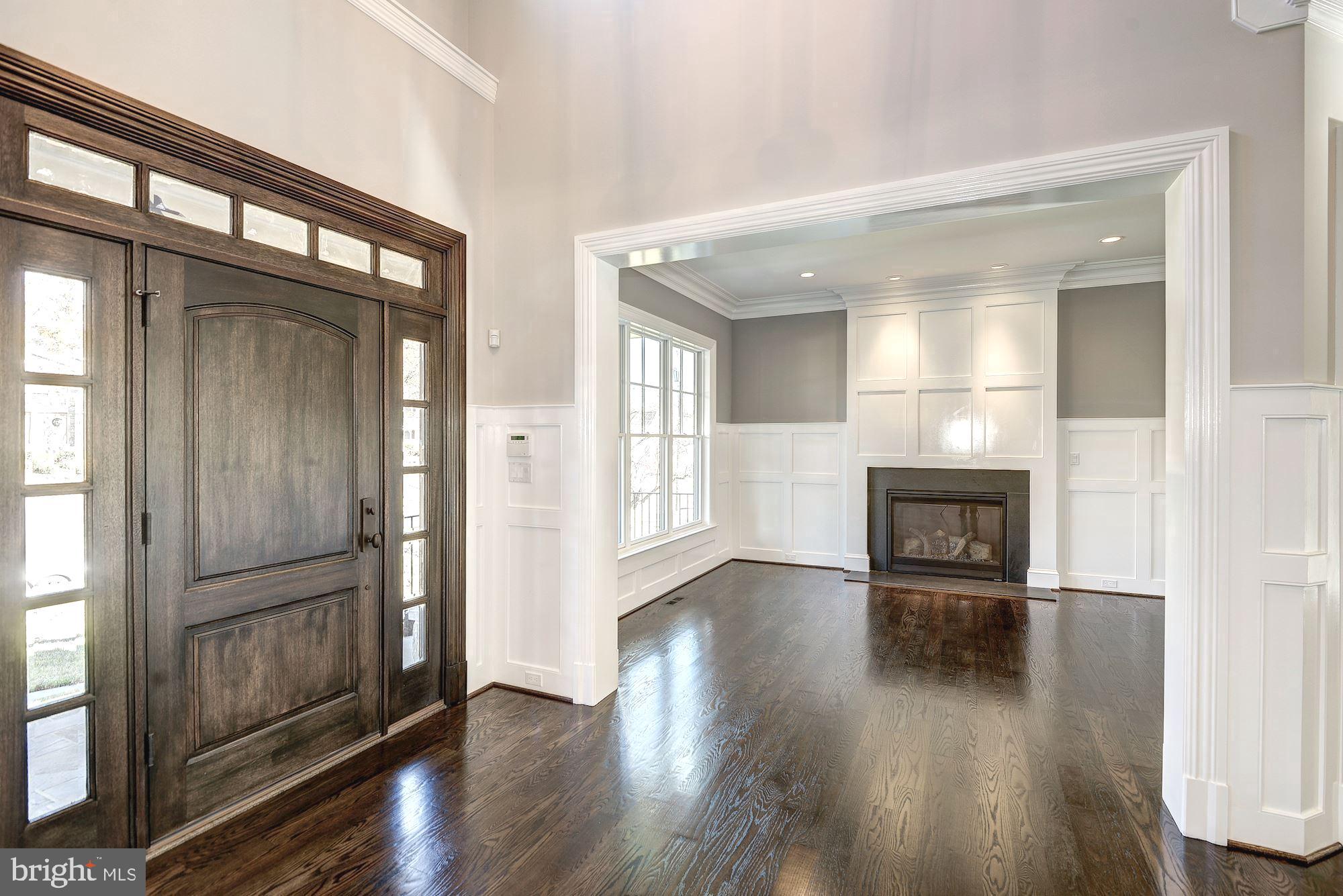 7205 Elizabeth Drive McLean, VA 22101 - Photo 9 of 39