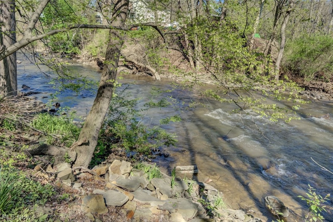 197 Miles Road Chagrin Falls, OH 44022 - Photo 23 of 25