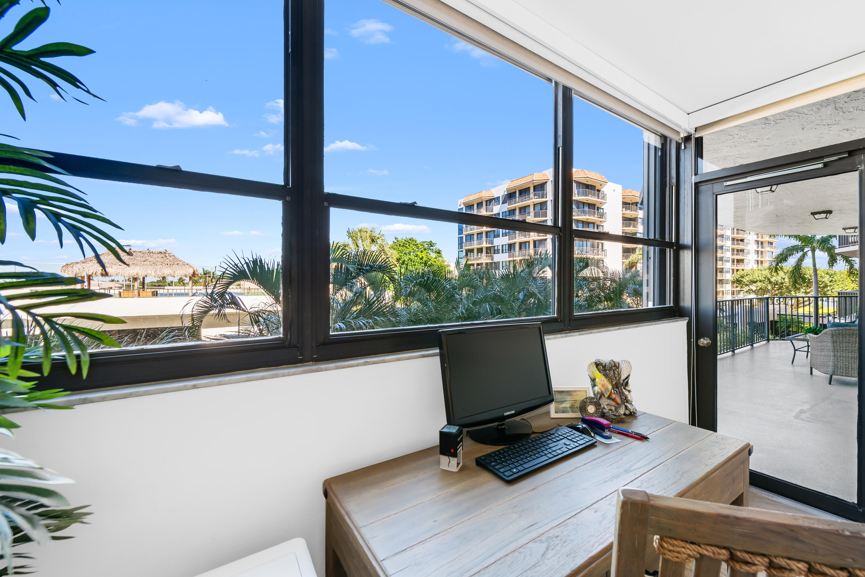 859 Jeffery Street, Unit 306 Boca Raton, FL 33487 - Photo 24 of 59 DSC_7923