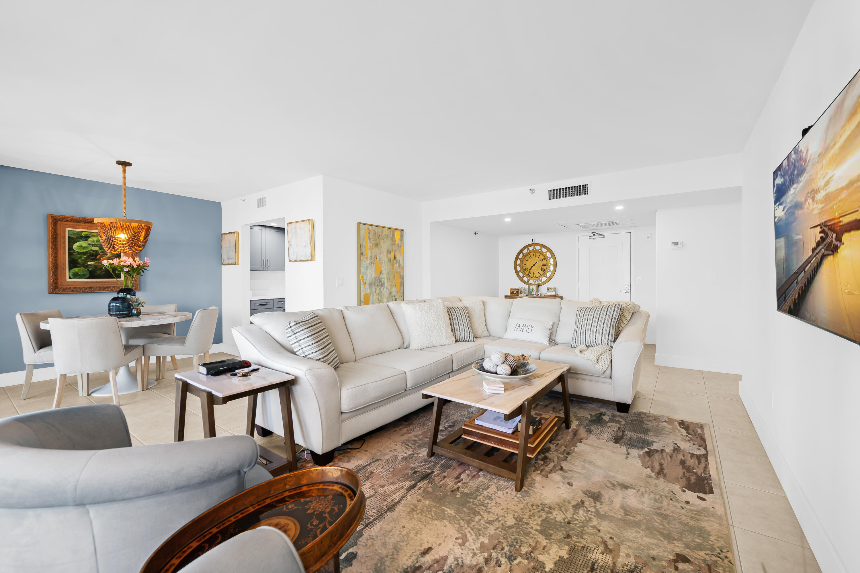 859 Jeffery Street, Unit 306 Boca Raton, FL 33487 - Photo 7 of 59 DSC_8016