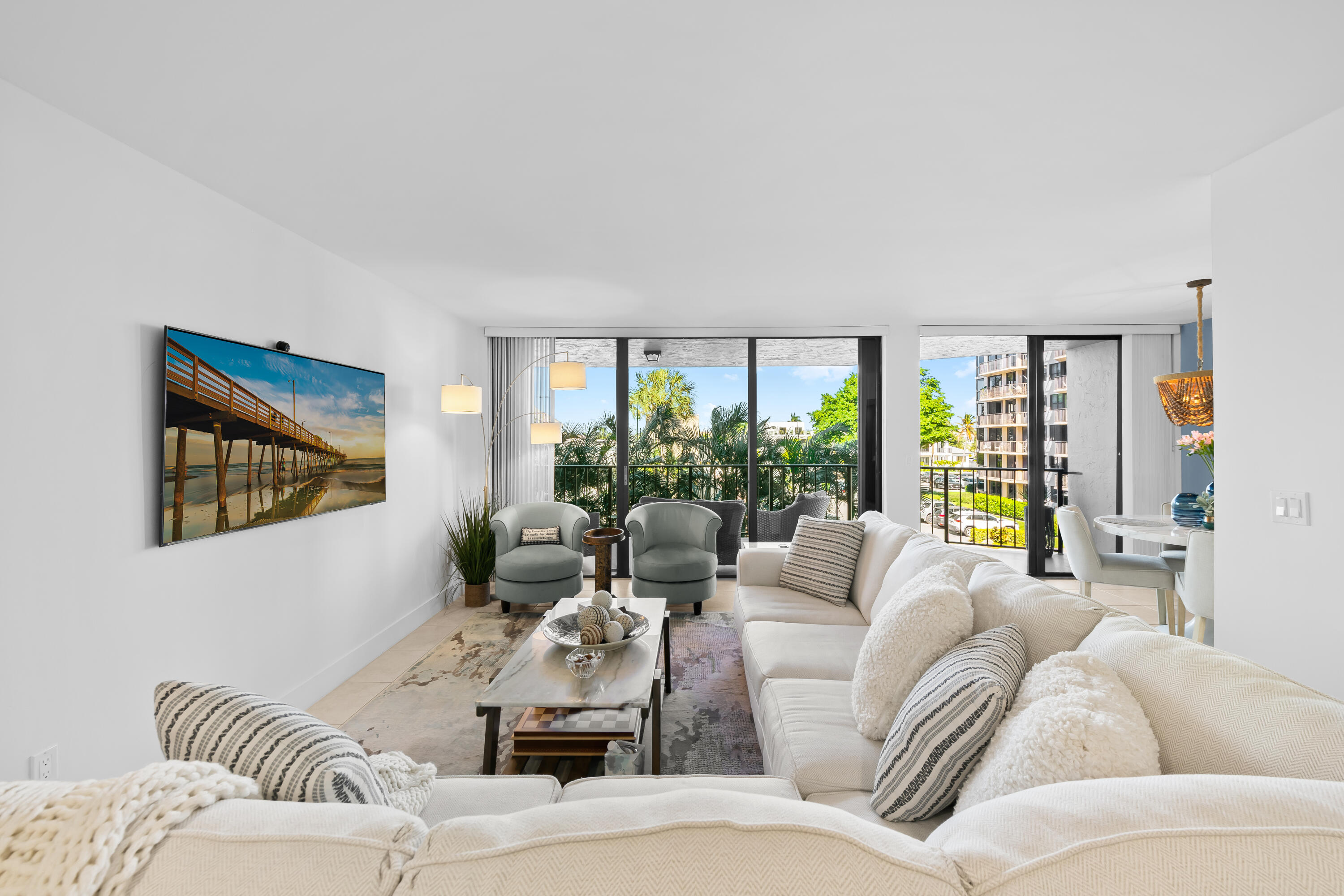 859 Jeffery Street, Unit 306 Boca Raton, FL 33487 - Photo 9 of 59 DSC_8025