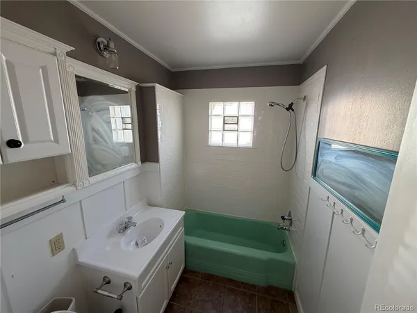 $154,900 | 1015 Colorado Avenue, La Junta, CO 81050