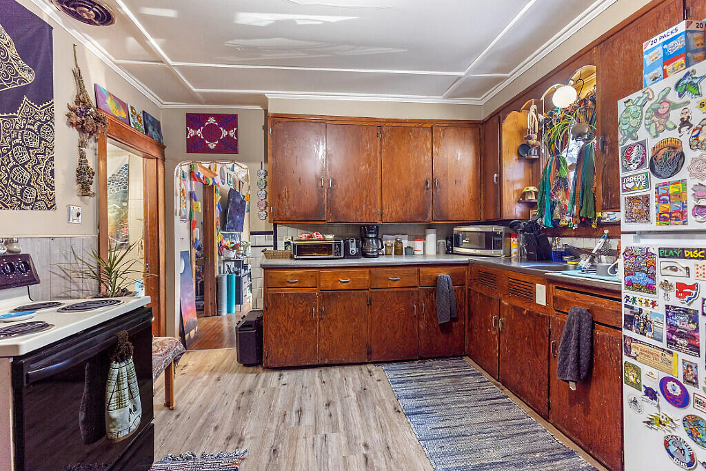 18 King Street Waterville, ME 04901 - Photo 18 of 41 18_BP5A3033_DxO_mls