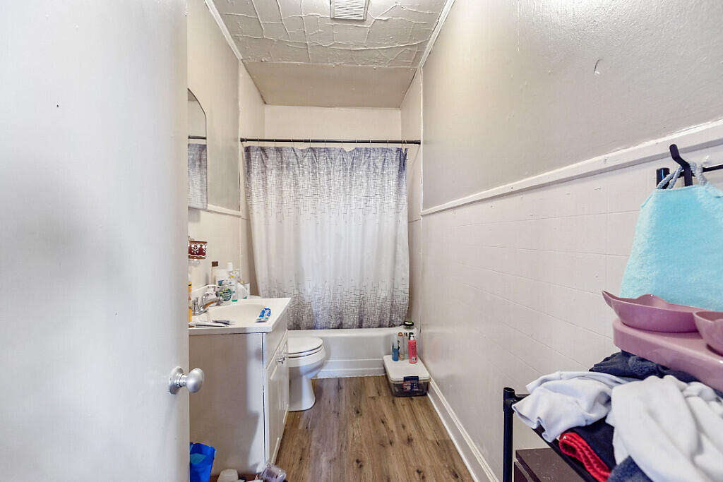 18 King Street Waterville, ME 04901 - Photo 31 of 41 31_BP5A3087_DxO_mls