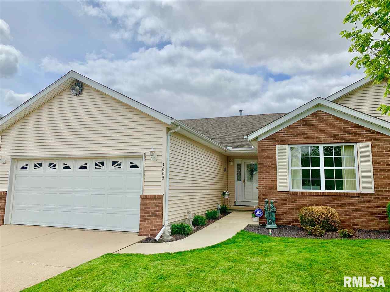 1605 West Geneva Road Peoria, IL 61615 - Photo 1 of 34 Gallery Image 1