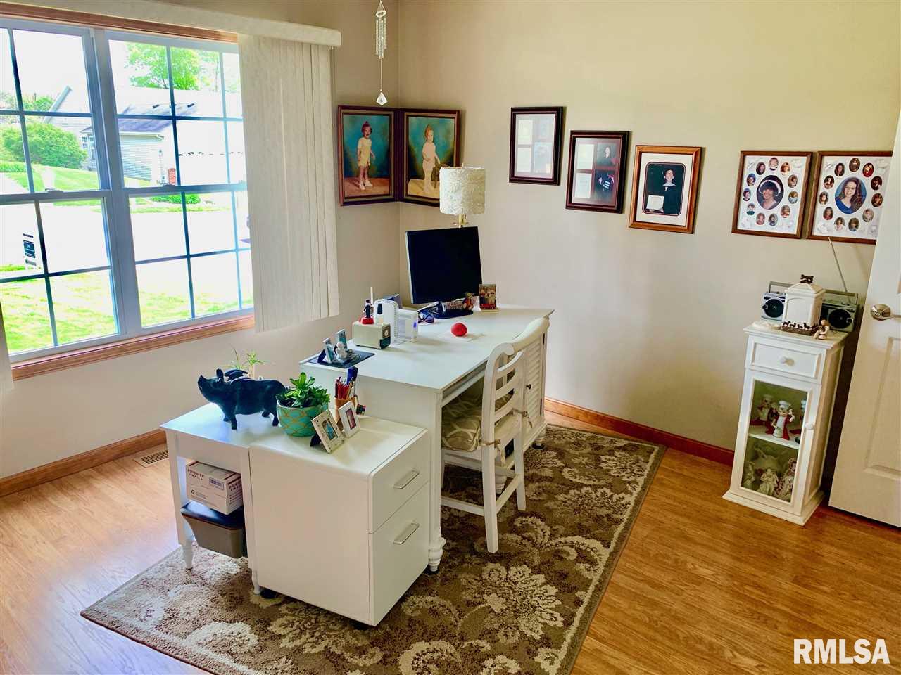 1605 West Geneva Road Peoria, IL 61615 - Photo 22 of 34 Gallery Image 22