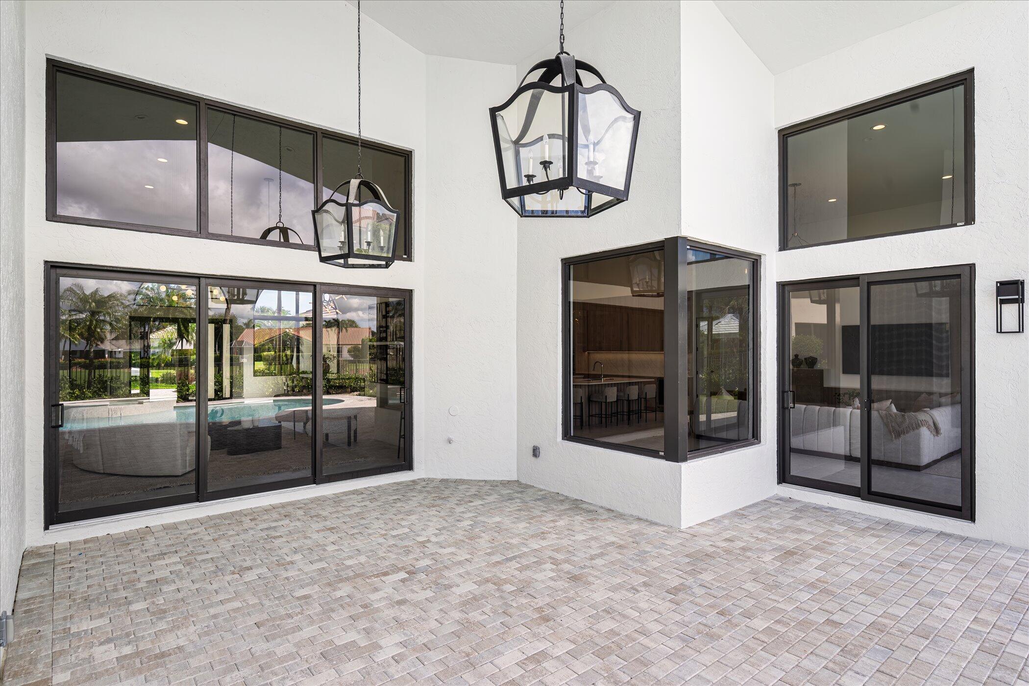 4459 Bocaire Boulevard Boca Raton, FL 33487 - Photo 28 of 72 a view of a entryway with a window