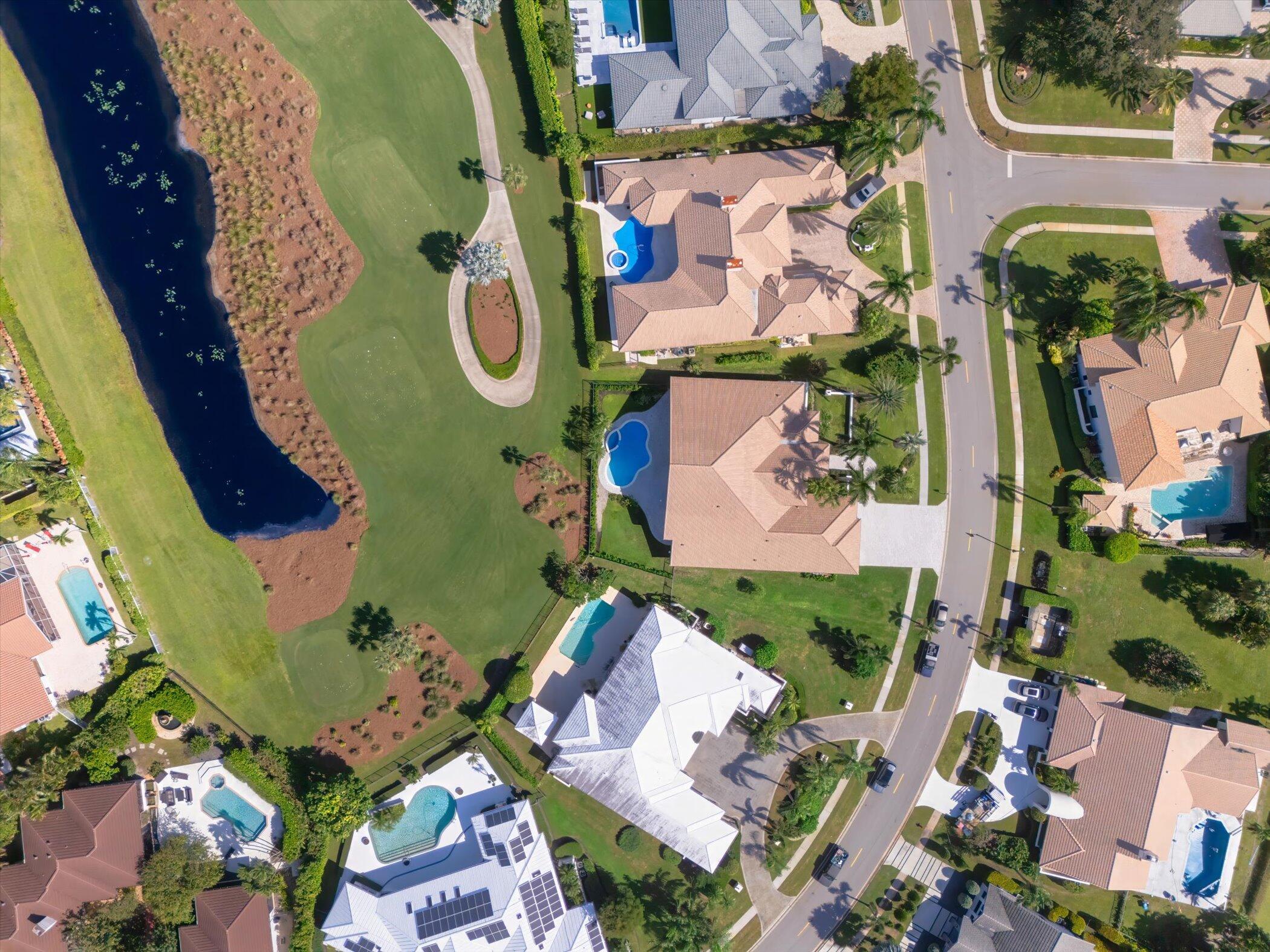 4459 Bocaire Boulevard Boca Raton, FL 33487 - Photo 65 of 72 an aerial view of a house
