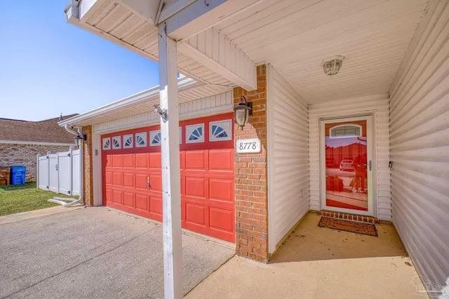 a view of a livingroom with a fireplace