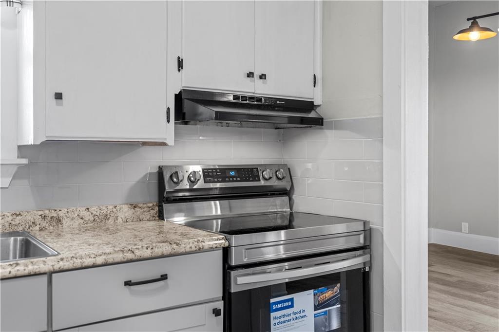 307 West 23rd Street Fort Scott, KS 66701 - Photo 18 of 34