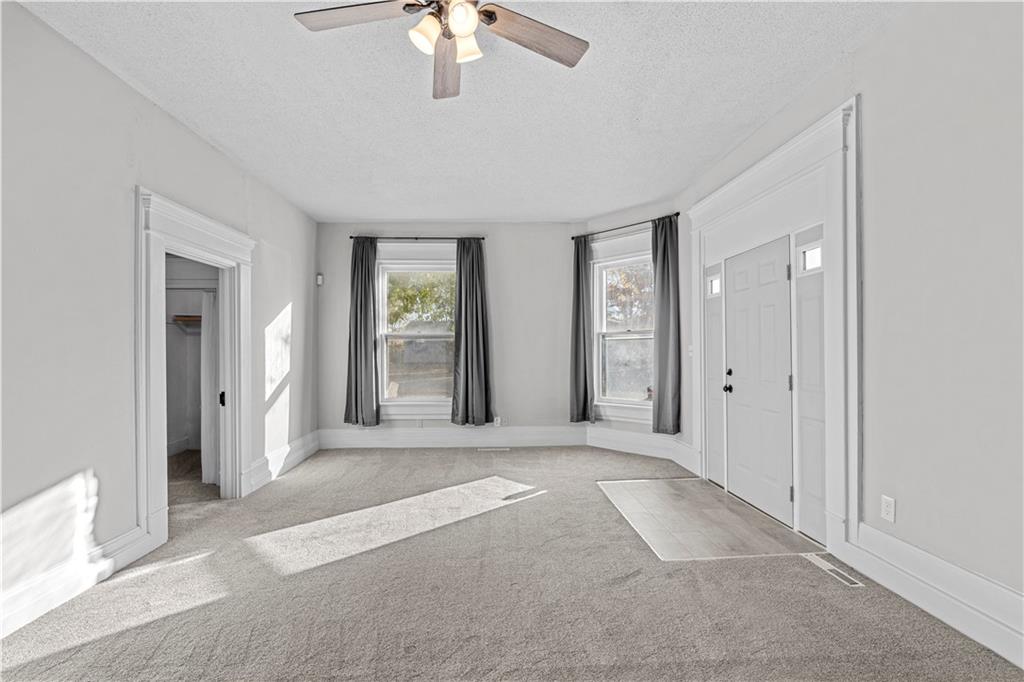 307 West 23rd Street Fort Scott, KS 66701 - Photo 10 of 34