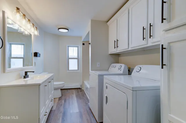 $419,900 | 1353 Helderberg Avenue, Rotterdam, NY 12306