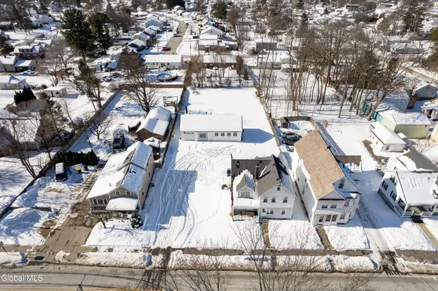 $419,900 | 1353 Helderberg Avenue, Rotterdam, NY 12306