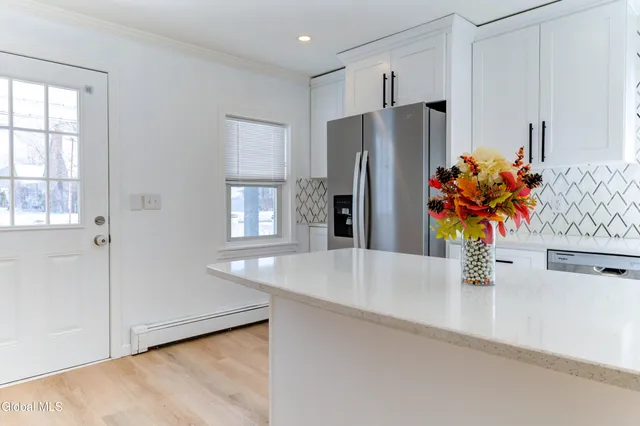 $419,900 | 1353 Helderberg Avenue, Rotterdam, NY 12306