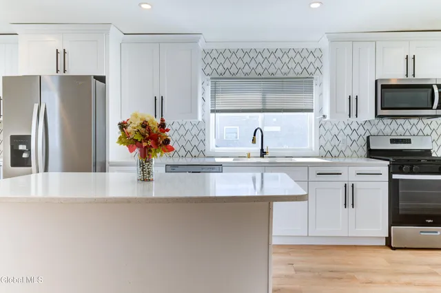 $419,900 | 1353 Helderberg Avenue, Rotterdam, NY 12306