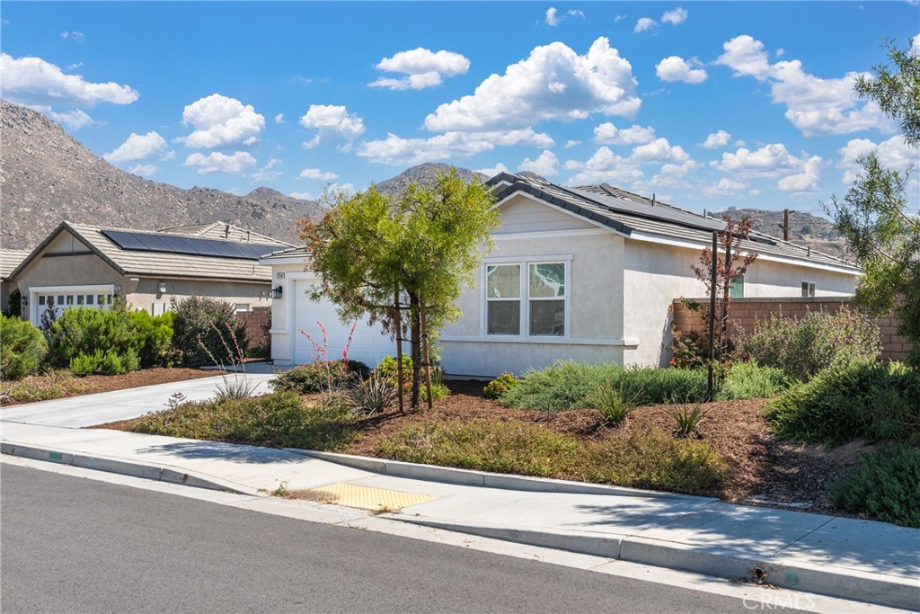 21264 Telegraph Road Riverside, CA 92507 - Photo 2 of 37