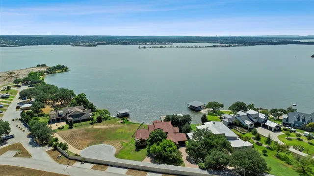 $1,200,000 | 207 Wilderness Drive East, Marble Falls, TX 78654