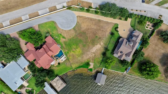 $1,200,000 | 207 Wilderness Drive East, Marble Falls, TX 78654