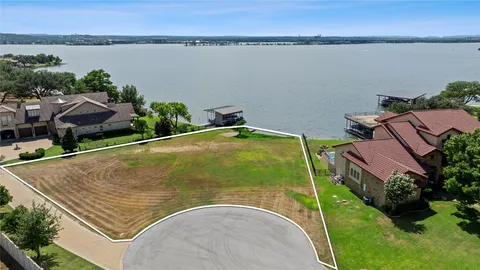 $1,200,000 | 207 Wilderness Drive East, Marble Falls, TX 78654