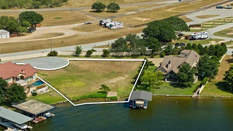 $1,200,000 | 207 Wilderness Drive East, Marble Falls, TX 78654