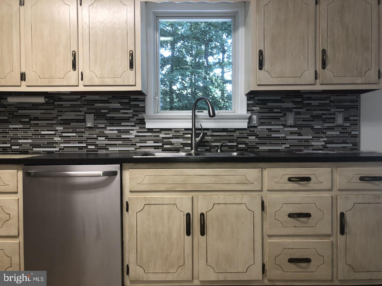 3540 Ridge Road Westminster, MD 21157 - Photo 5 of 30 Kitchen