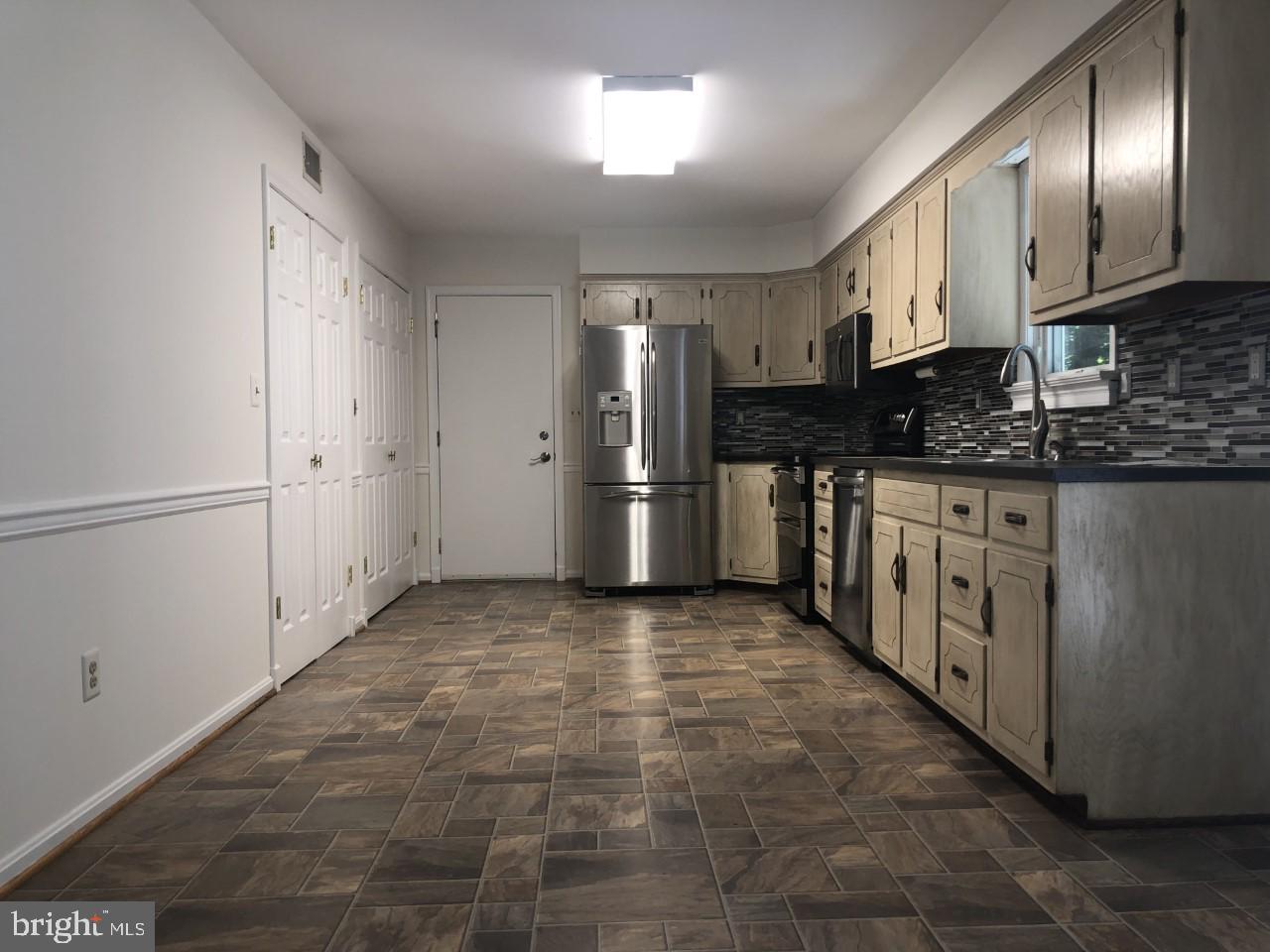 3540 Ridge Road Westminster, MD 21157 - Photo 6 of 30 Kitchen