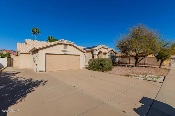 $575,000 | 2566 East Lynwood Street, Mesa, AZ 85213