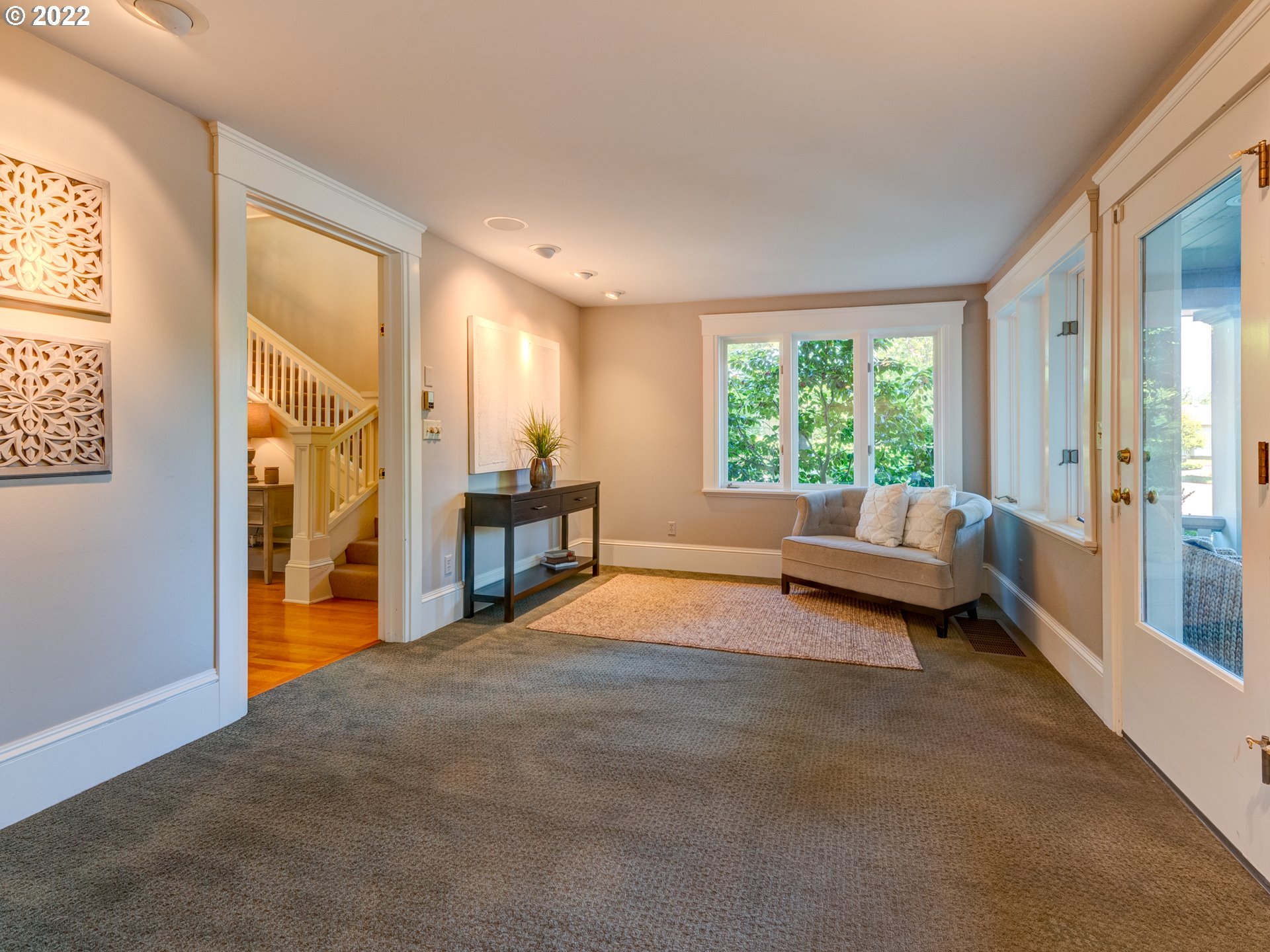448 D Street Springfield, OR 97477 - Photo 5 of 32 a living room with furniture and a window