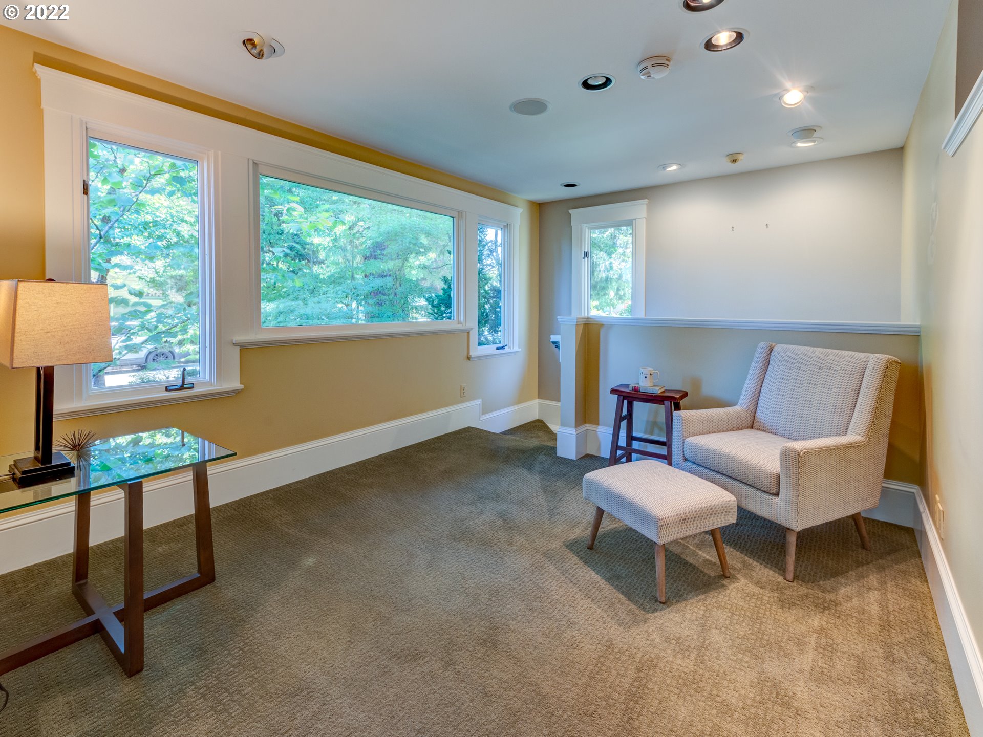 448 D Street Springfield, OR 97477 - Photo 6 of 32 a living room with furniture and a window
