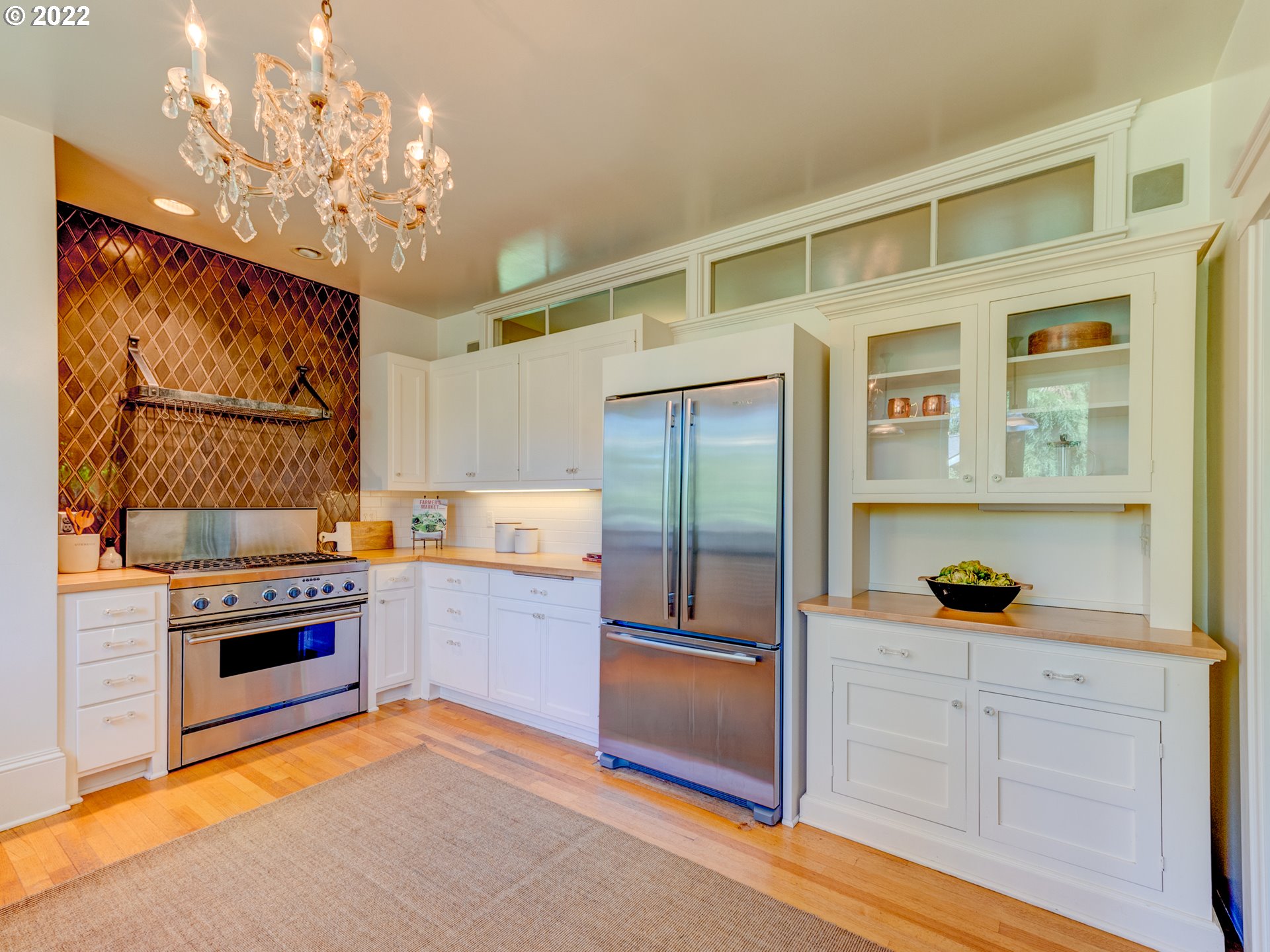 448 D Street Springfield, OR 97477 - Photo 9 of 32 a kitchen with a refrigerator and a stove