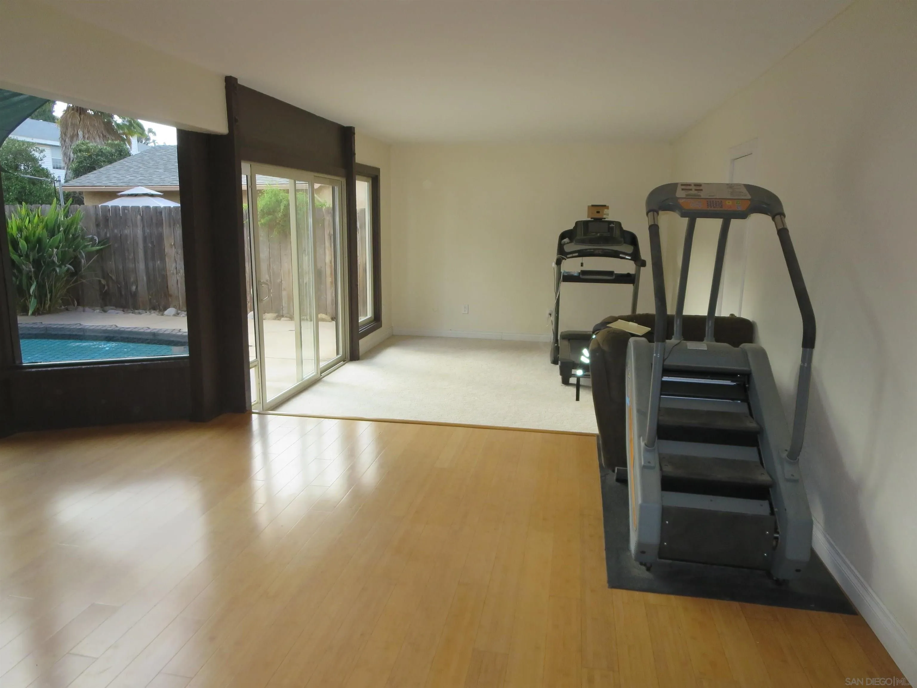 14223 Frame Road Poway, CA 92064 - Photo 14 of 44 a view of a hallway with entryway