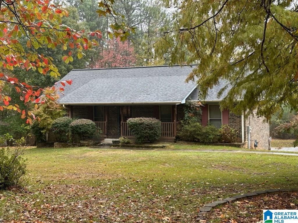 201 Rimcrest Drive Bessemer, AL 35022 - Photo 2 of 40