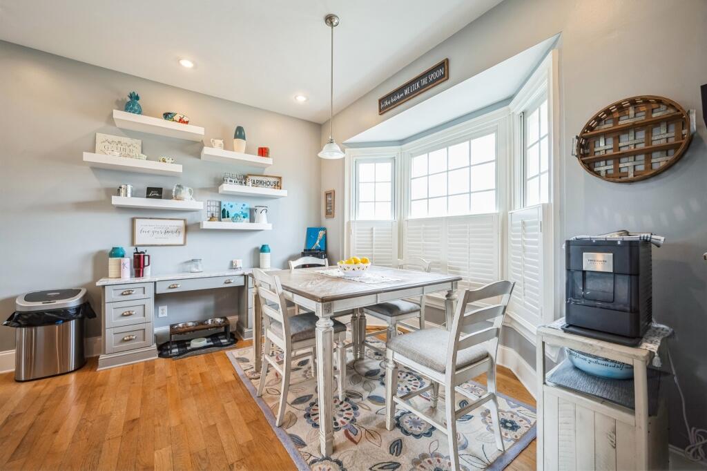 527 West Butternut Road Summerville, SC 29483 - Photo 10 of 24 11-Photo 11