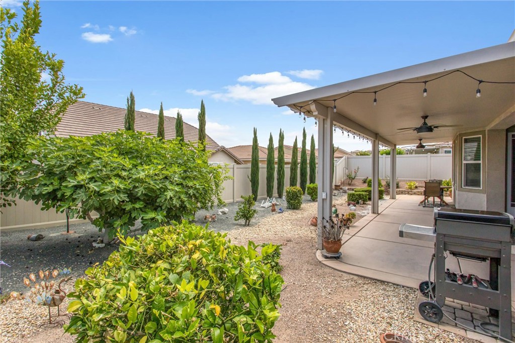 1563 Rio Grande Beaumont, CA 92223 - Photo 37 of 55