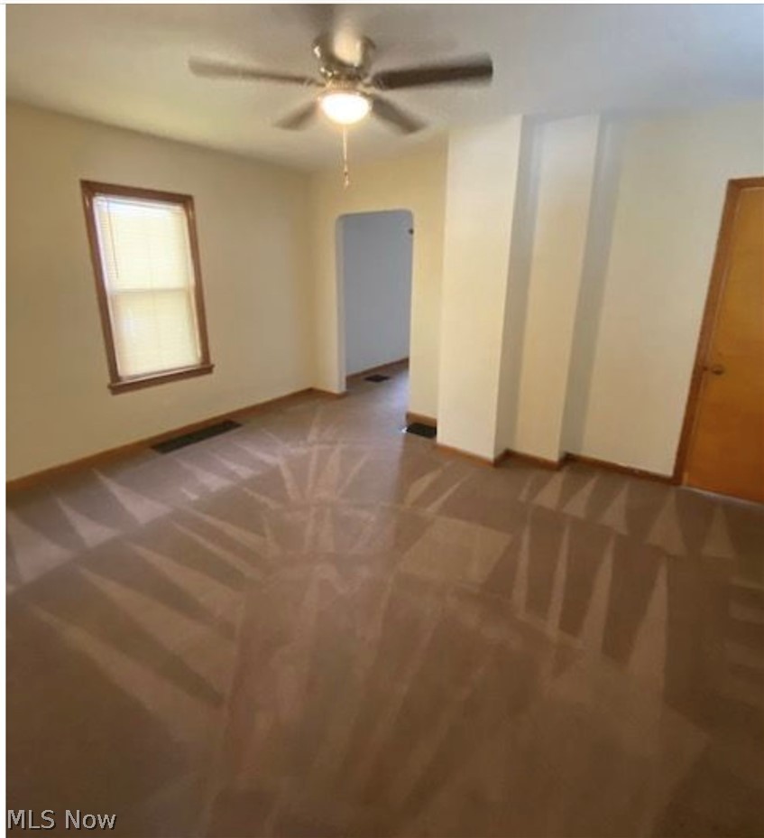 545 6th Street Struthers, OH 44471 - Photo 7 of 12