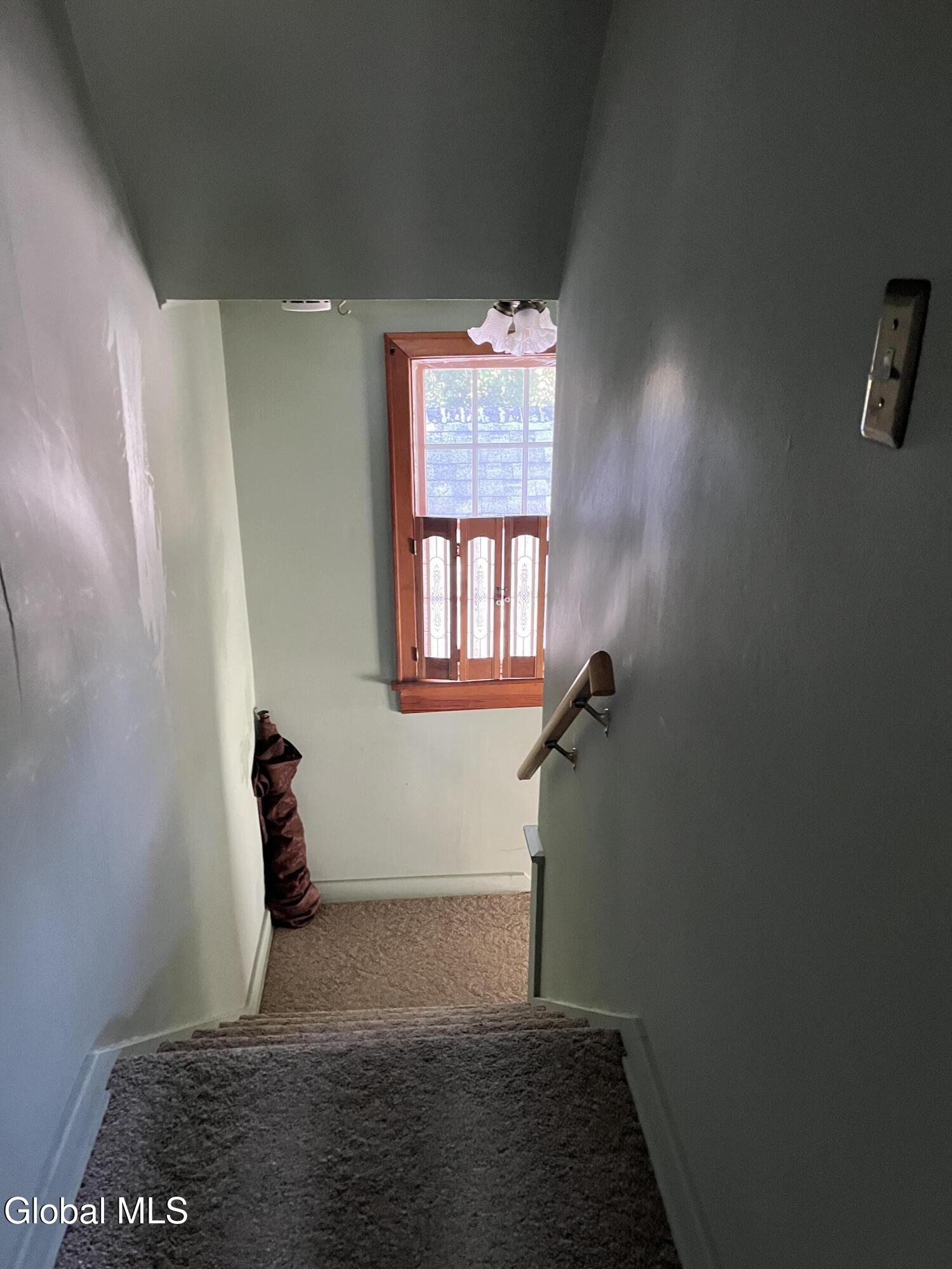 3460 Carman Road Guilderland, NY 12303 - Photo 7 of 20 IMG_4719 (1)