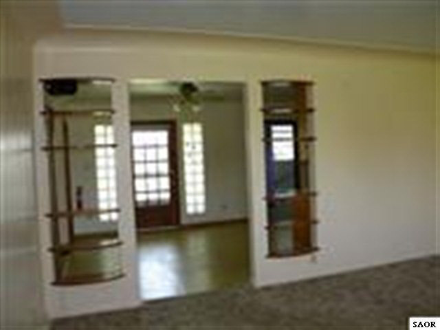 10734 Lansing Road Durand, MI 48429 - Photo 4 of 9 42739-3.JPG