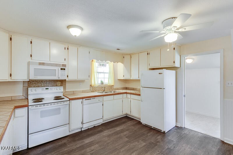 808 Fowler Street Clinton, TN 37716 - Photo 9 of 26 Gallery Image 9