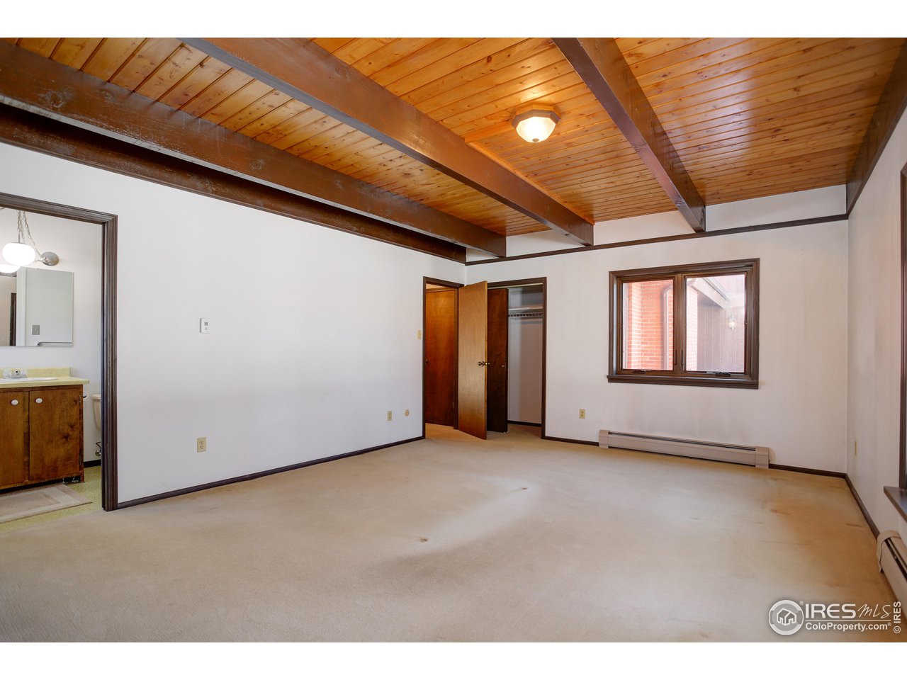 2400 Park Lake Drive Boulder, CO 80301 - Photo 19 of 32 a view of an empty room with a window