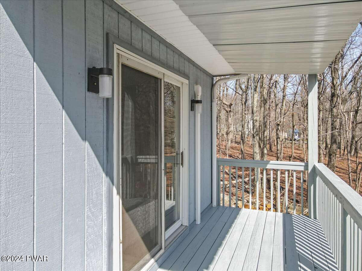 4410 Pine Ridge Drive West Bushkill, PA 18324 - Photo 30 of 31