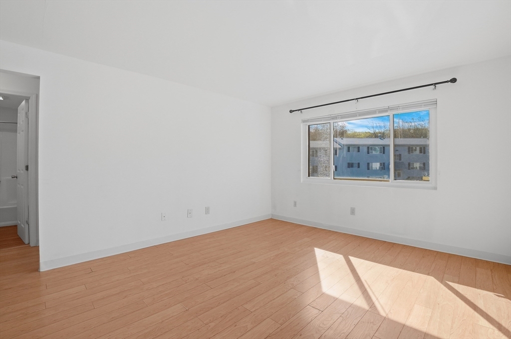 5455 North Main Street, Unit 3D Fall River, MA 02720 - Photo 8 of 21
